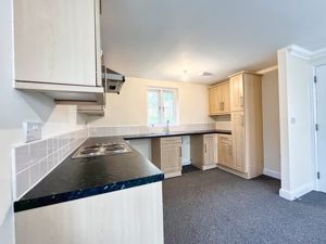 Photo 13- click for photo gallery